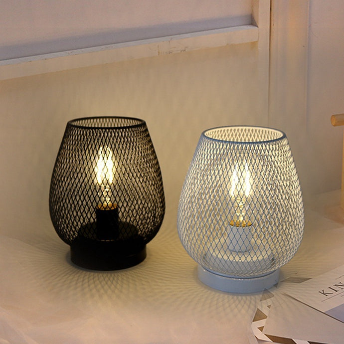 Retro iron art table lamp, battery-powered, birdcage design, bedside decor.